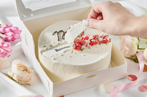 Бенто-торт "С сюрпризом" на заказ в Екатеринбурге. ДЕНЬ СВЯТОГО ВАЛЕНТИНА 14февраля - от кондитерской фабрики "9 Островов"