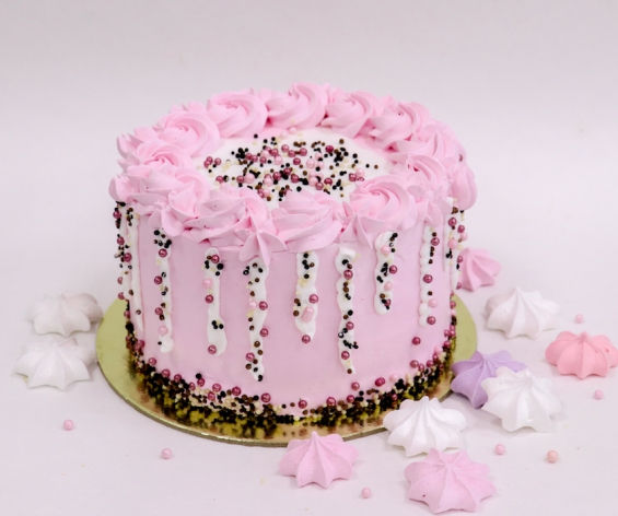Торт "Розовое облако" на заказ в Екатеринбурге. Торты на день рождения - от кондитерской фабрики "9 Островов"