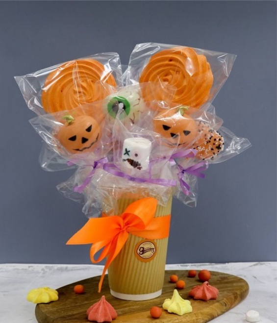       . HALLOWEEN -    "9 "